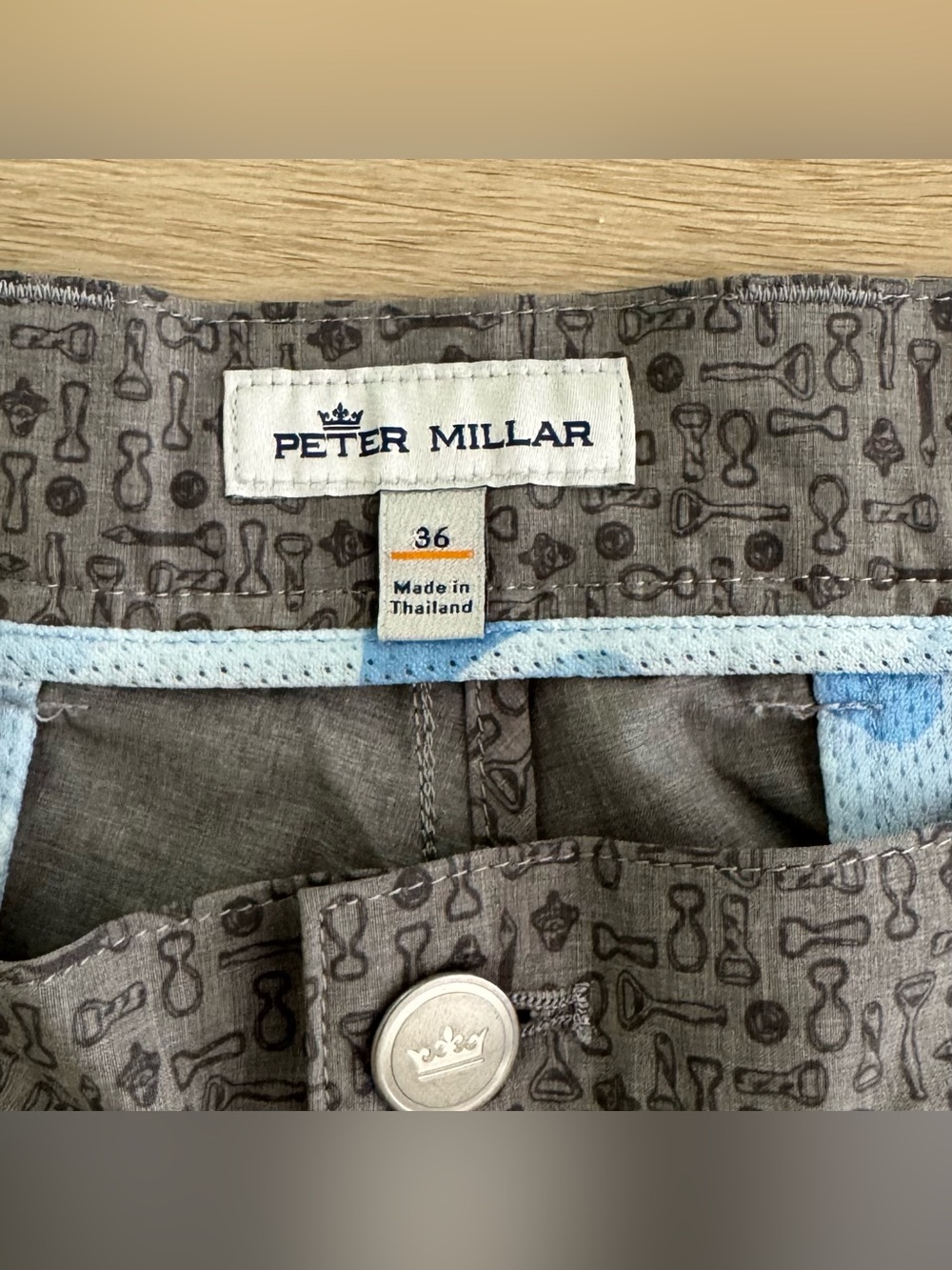 Peter Millar Men's Gray Golf Tees Shorts Size 36 Lightweight Performance - Picture 3 of 9